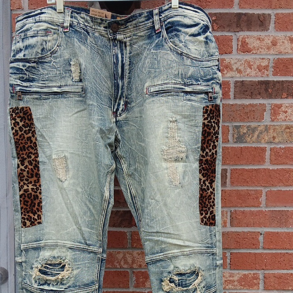 Men's Makobi M1782 Ripped & Repair Jeans Leopard Print Patch